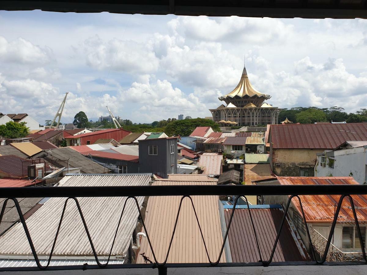 Albergue Hornbill'S Nest Kuching Exterior foto