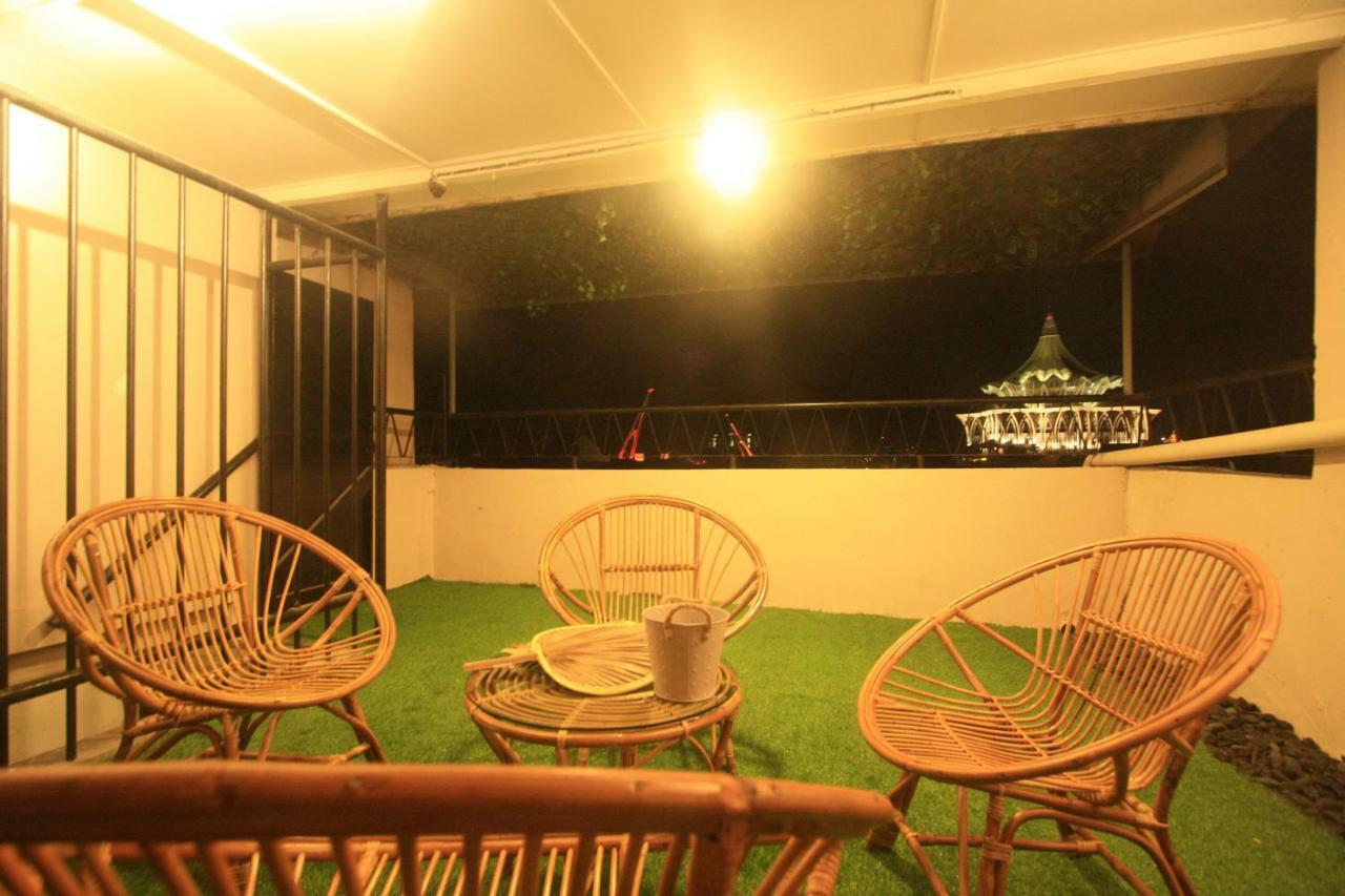 Albergue Hornbill'S Nest Kuching Exterior foto